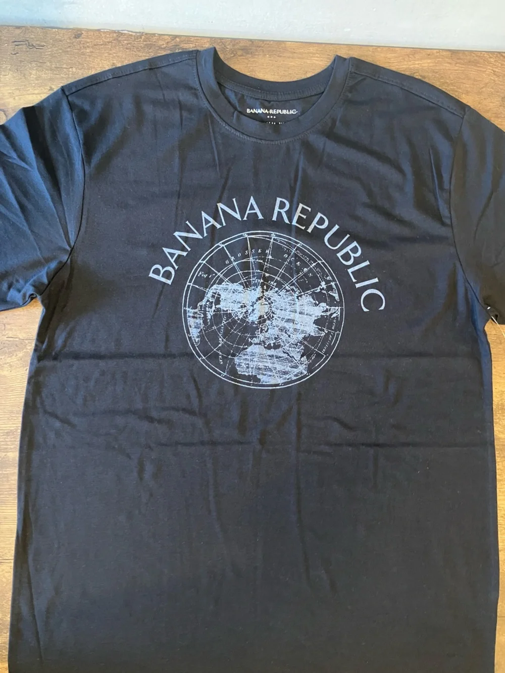 Banana Republic graphics T-shirt